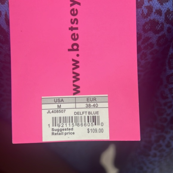 Betsey Johnson Cheetah Print Dress - Picture 2 of 2
